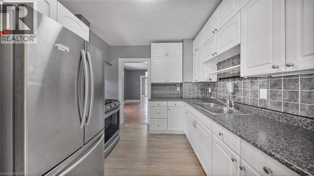 35 Salisbury Avenue, Brantford, Ontario  N3S 1M6 - Photo 11 - 40795199