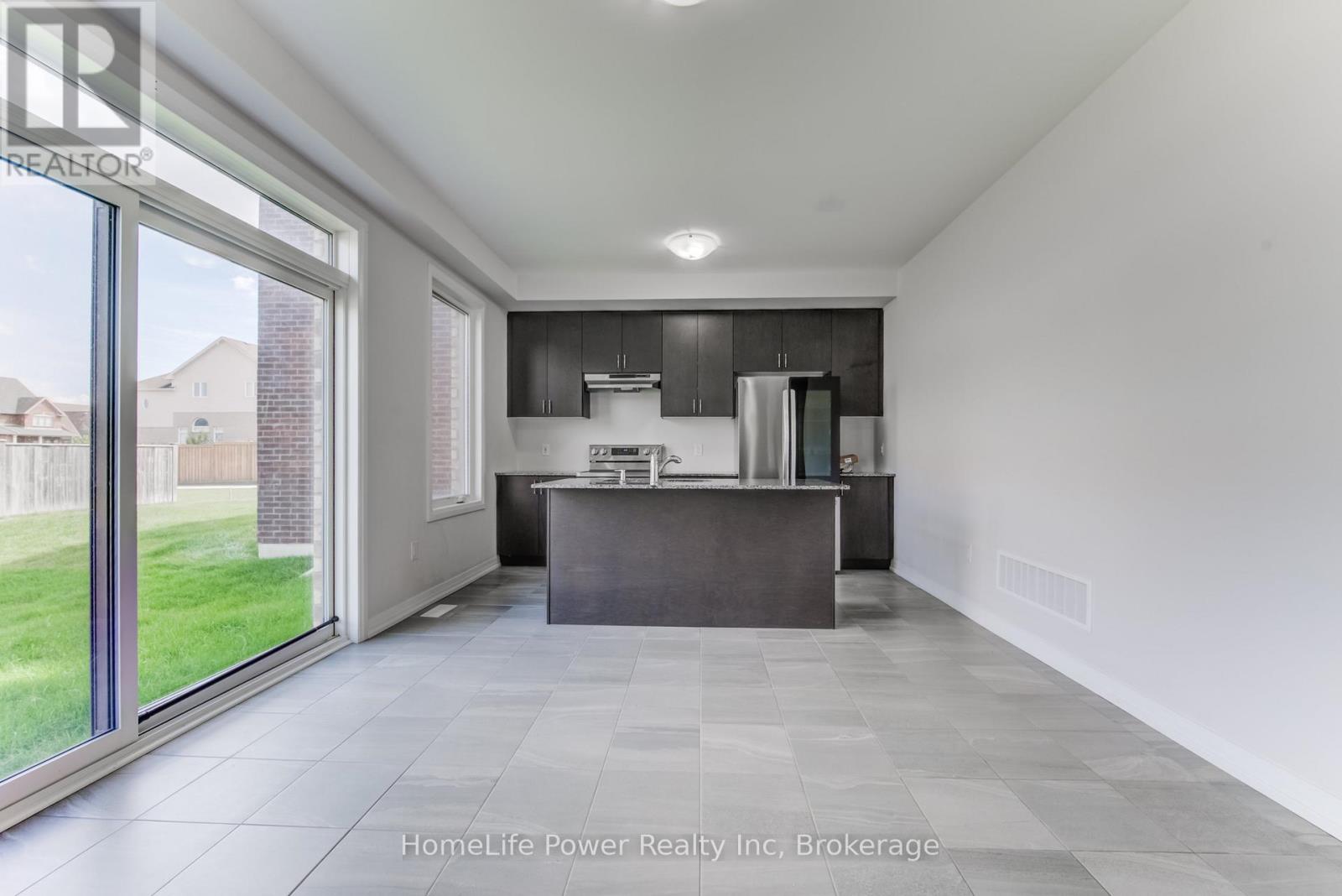 104 Blacklock Street, Cambridge, Ontario  N1S 0E3 - Photo 7 - X12670518