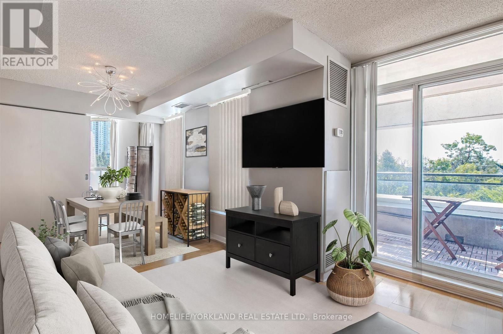 323 - 230 Queens Quay W, Toronto, Ontario  M5J 2Y7 - Photo 12 - C12671454