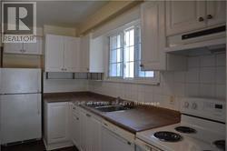 Main Floor - 17 Virgilwood Main Floor Drive, Toronto, Ontario  M2R 2B2 - Photo 3 - C12671546