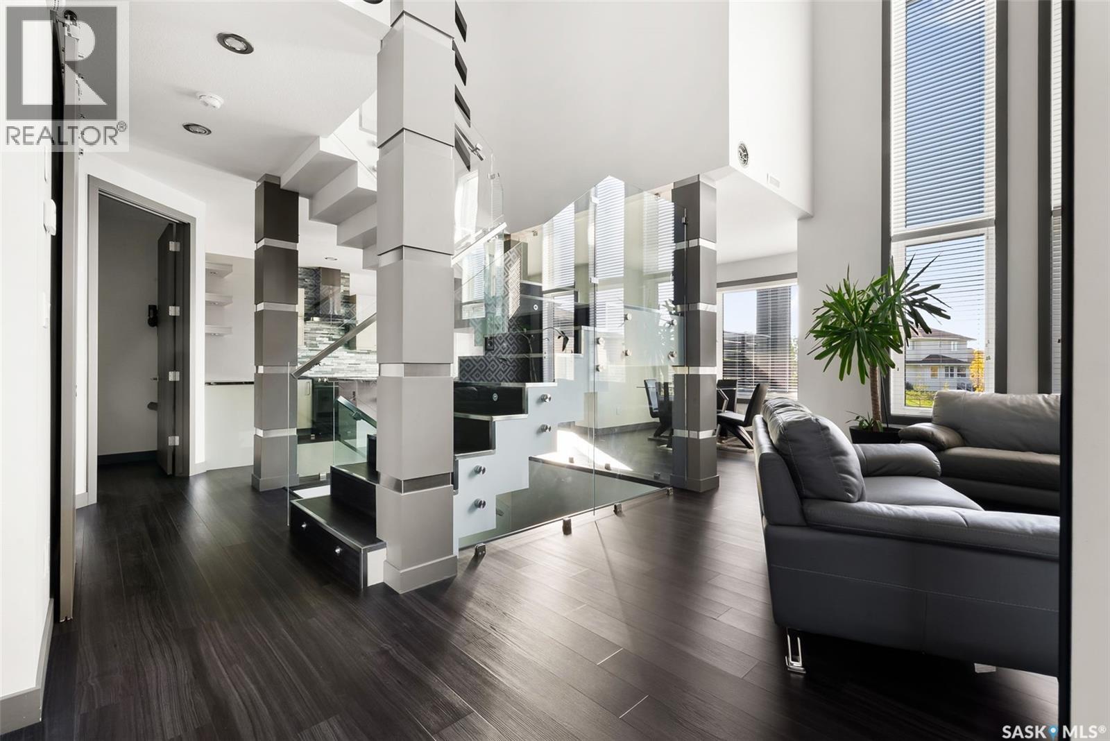 7832 Sagebrush Crescent, Regina, Saskatchewan  S4Y 0A9 - Photo 3 - SK026260