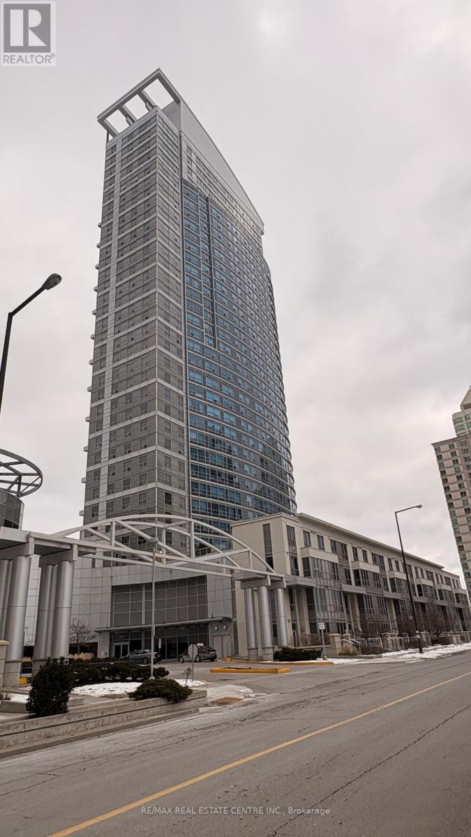 805 - 38 LEE CENTRE DRIVE, Toronto, Ontario
