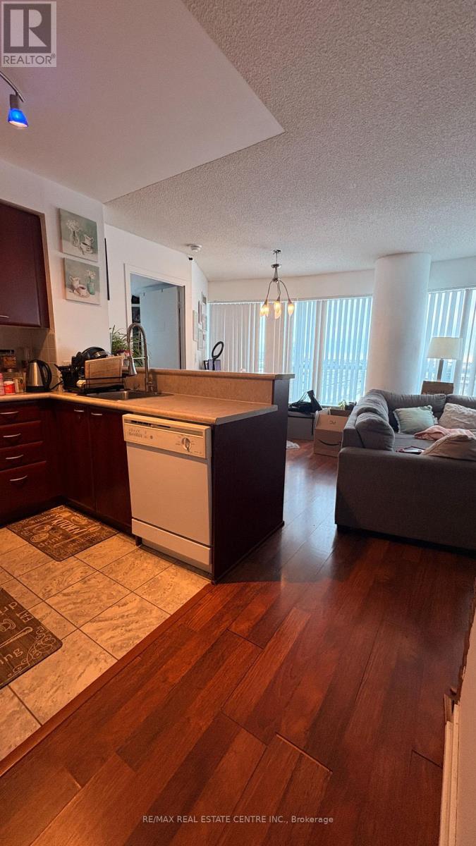 805 - 38 Lee Centre Drive, Toronto, Ontario  M1H 3K2 - Photo 5 - E12671484