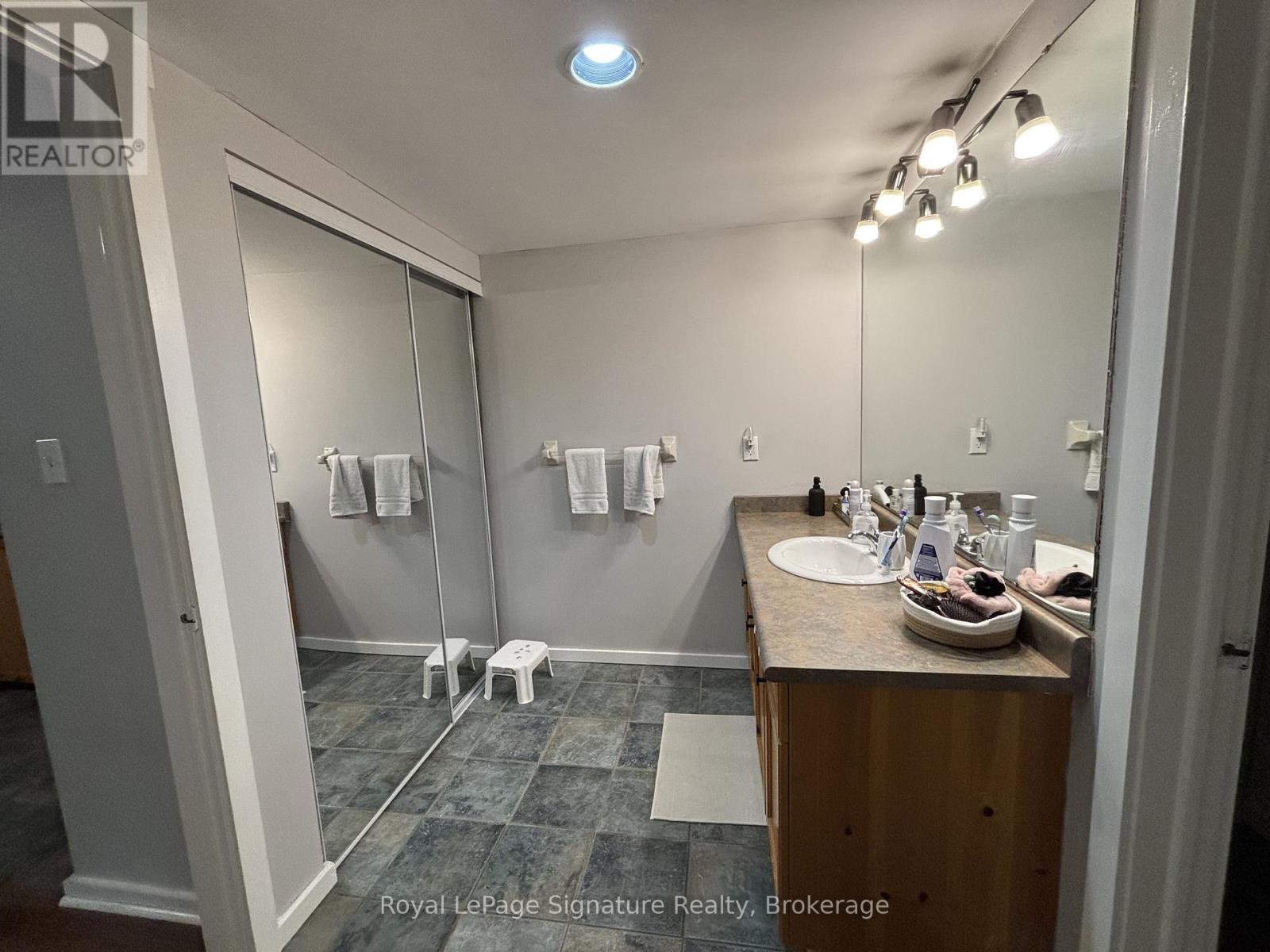 717 - 11 Dawson Drive, Collingwood, Ontario  L9Y 5B4 - Photo 21 - S12671836