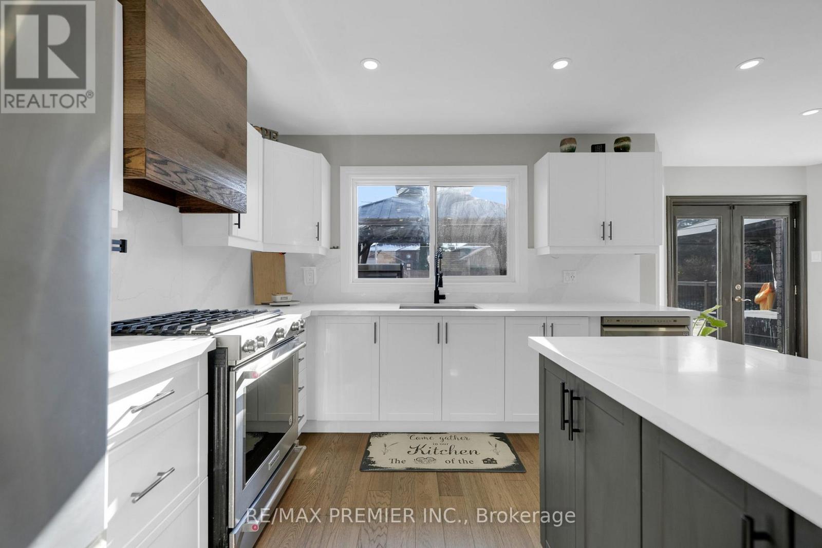 61 Barwick Drive, Barrie, Ontario  L4N 6Z5 - Photo 15 - S12671534