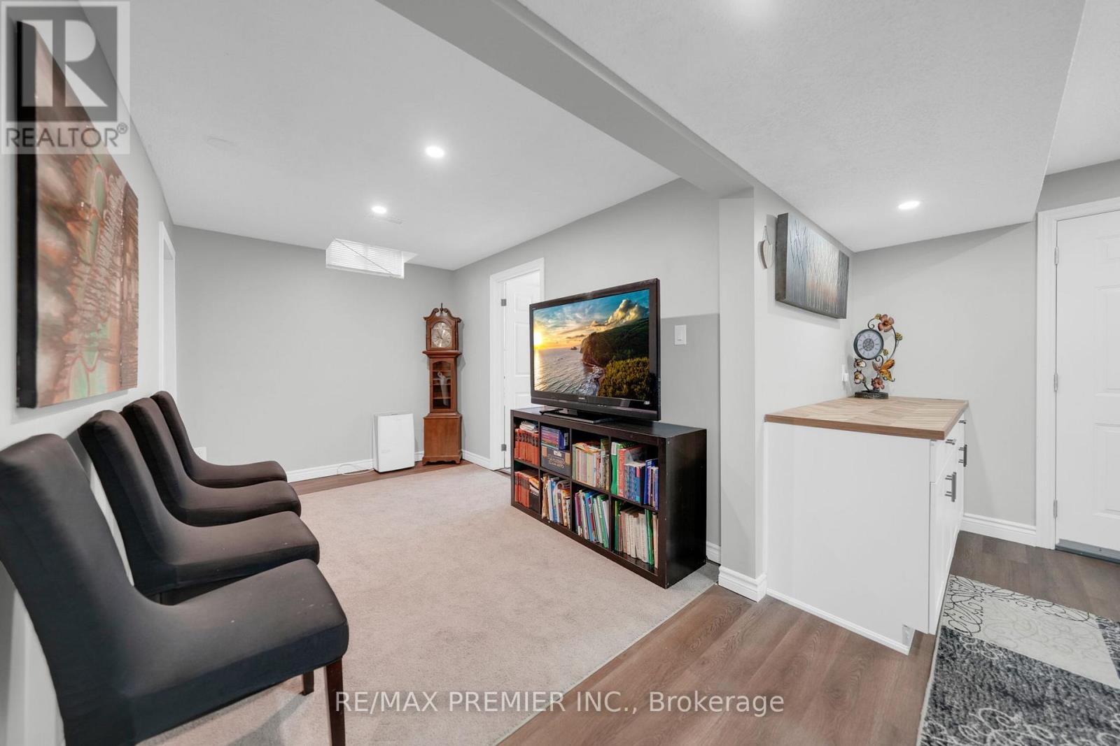 61 Barwick Drive, Barrie, Ontario  L4N 6Z5 - Photo 38 - S12671534