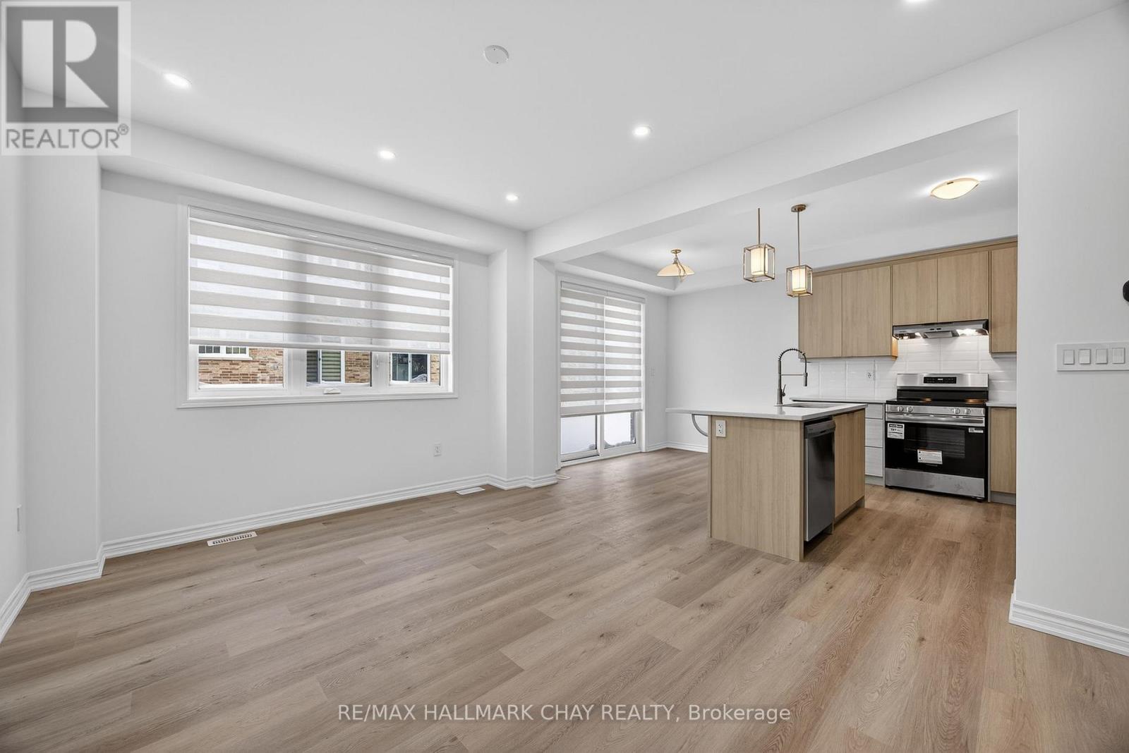 18 Ivory Road, Barrie, Ontario  L9J 1B6 - Photo 17 - S12671594