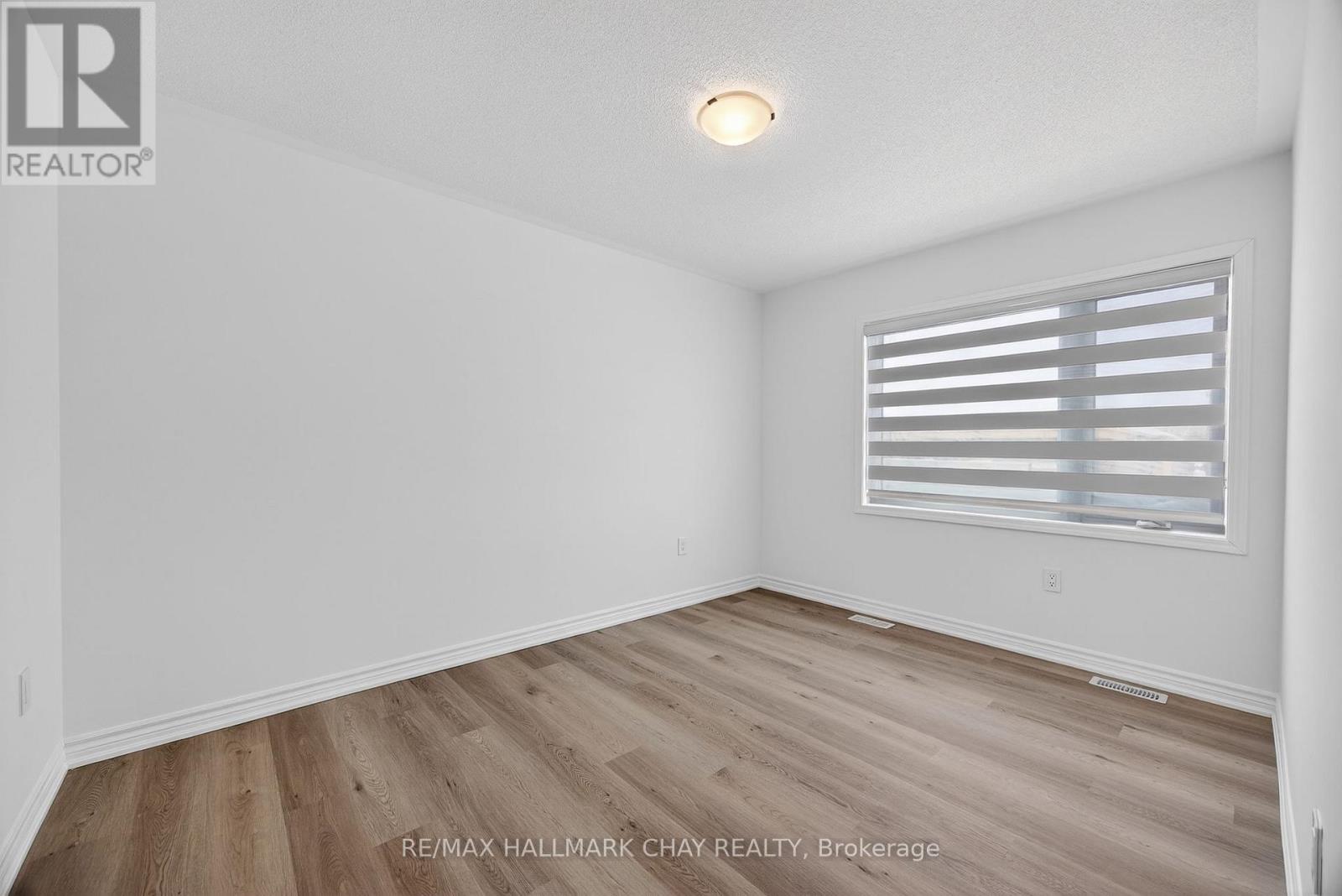 18 Ivory Road, Barrie, Ontario  L9J 1B6 - Photo 28 - S12671594