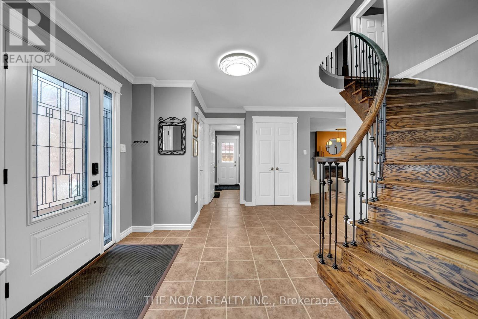 68 Foster Creek Drive, Clarington, Ontario  L1B 1G4 - Photo 4 - E12671832