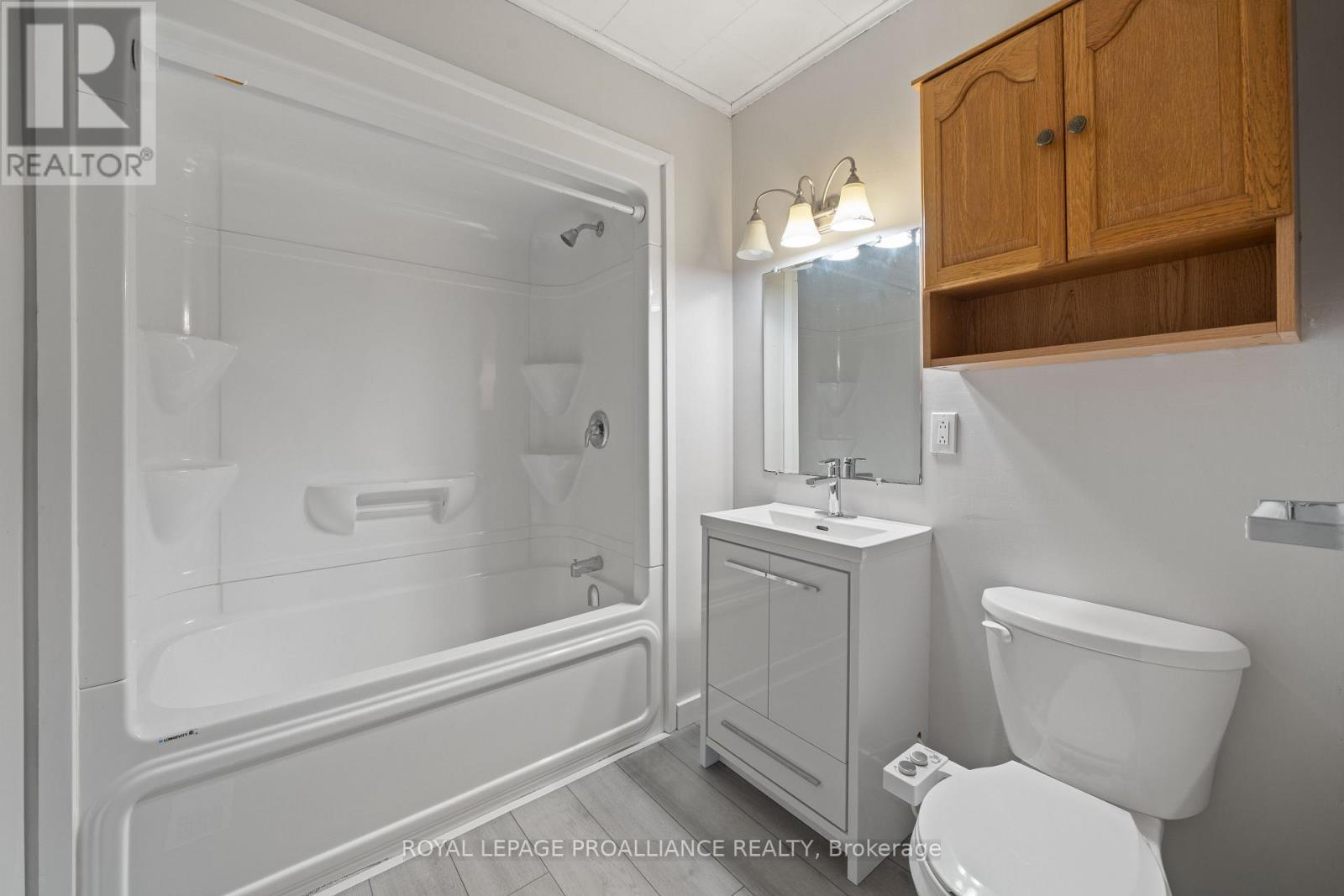 3 - 22453 Loyalist Parkway, Quinte West, Ontario  K8V 5P7 - Photo 13 - X12671638