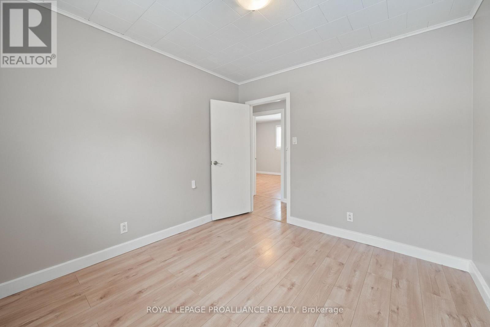 3 - 22453 Loyalist Parkway, Quinte West, Ontario  K8V 5P7 - Photo 15 - X12671638