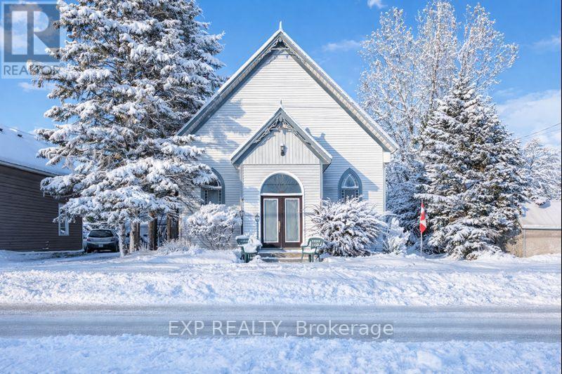 18630 LOYALIST PARKWAY, Prince Edward County, Ontario