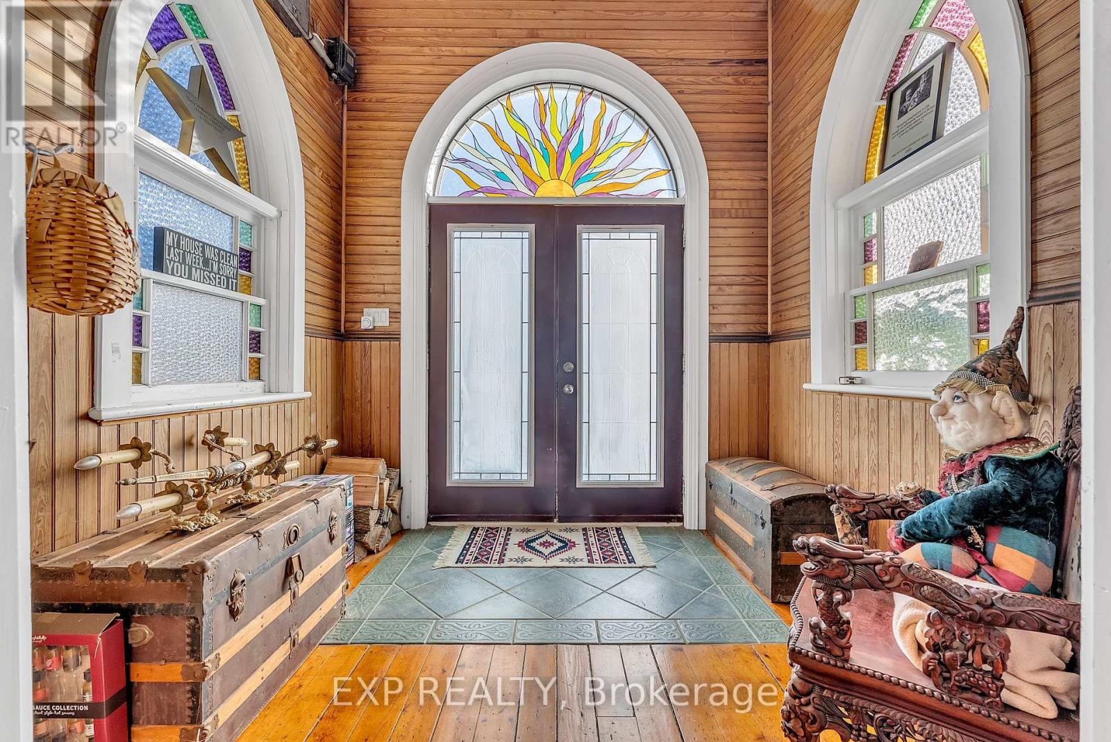 18630 Loyalist Parkway, Prince Edward County, Ontario  K0K 2J0 - Photo 2 - X12671780