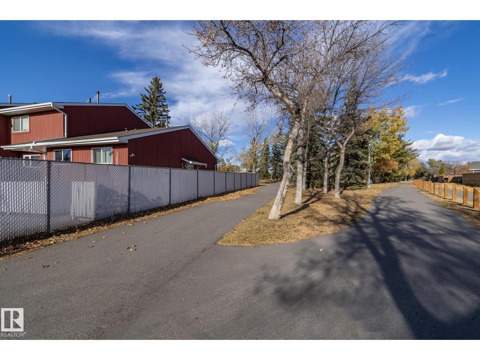 10656 Beaumaris Rd Nw, Edmonton, Alberta T5X 3N4 - Photo 10 - E4468909