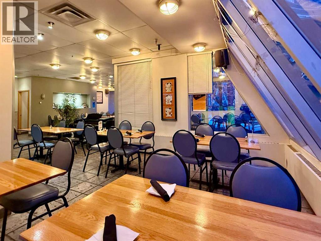 207, 328 Centre Street Se, Calgary, Alberta  T2G 2B8 - Photo 12 - A2276137