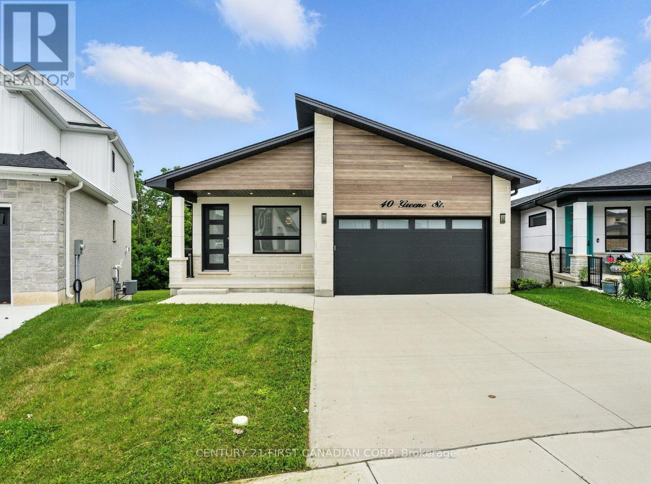 40 GREENE STREET, South Huron, Ontario