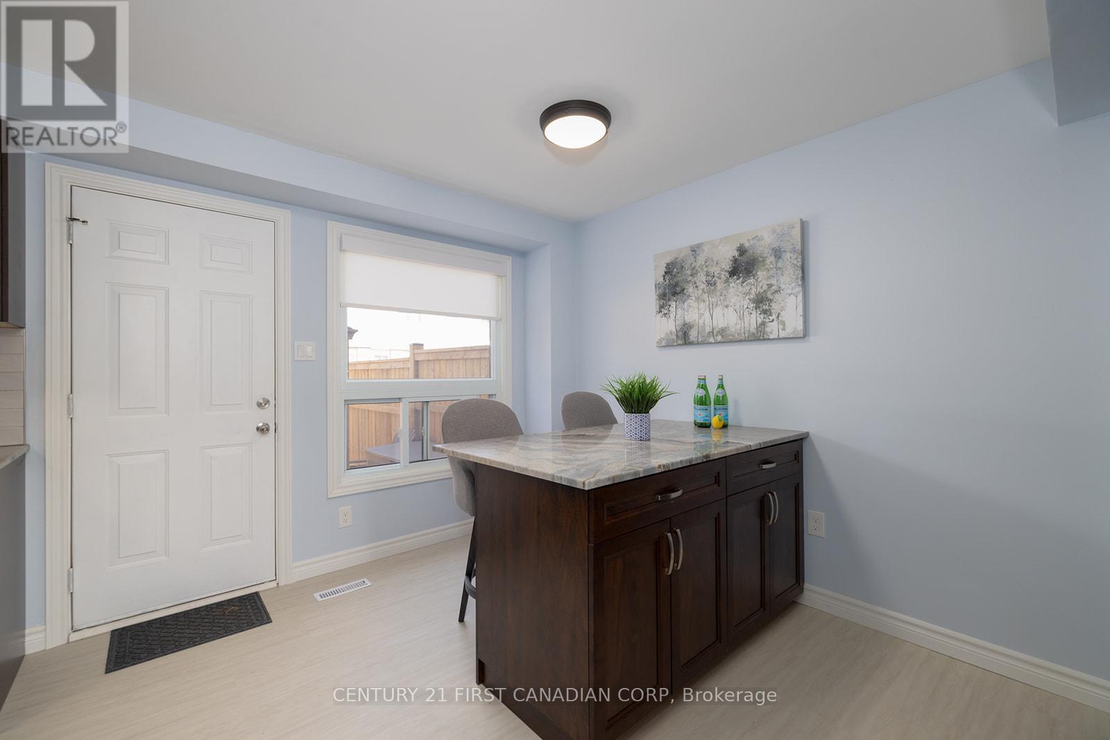 82 - 40 Tiffany Drive, London East, Ontario  N5V 3N3 - Photo 8 - X12671878