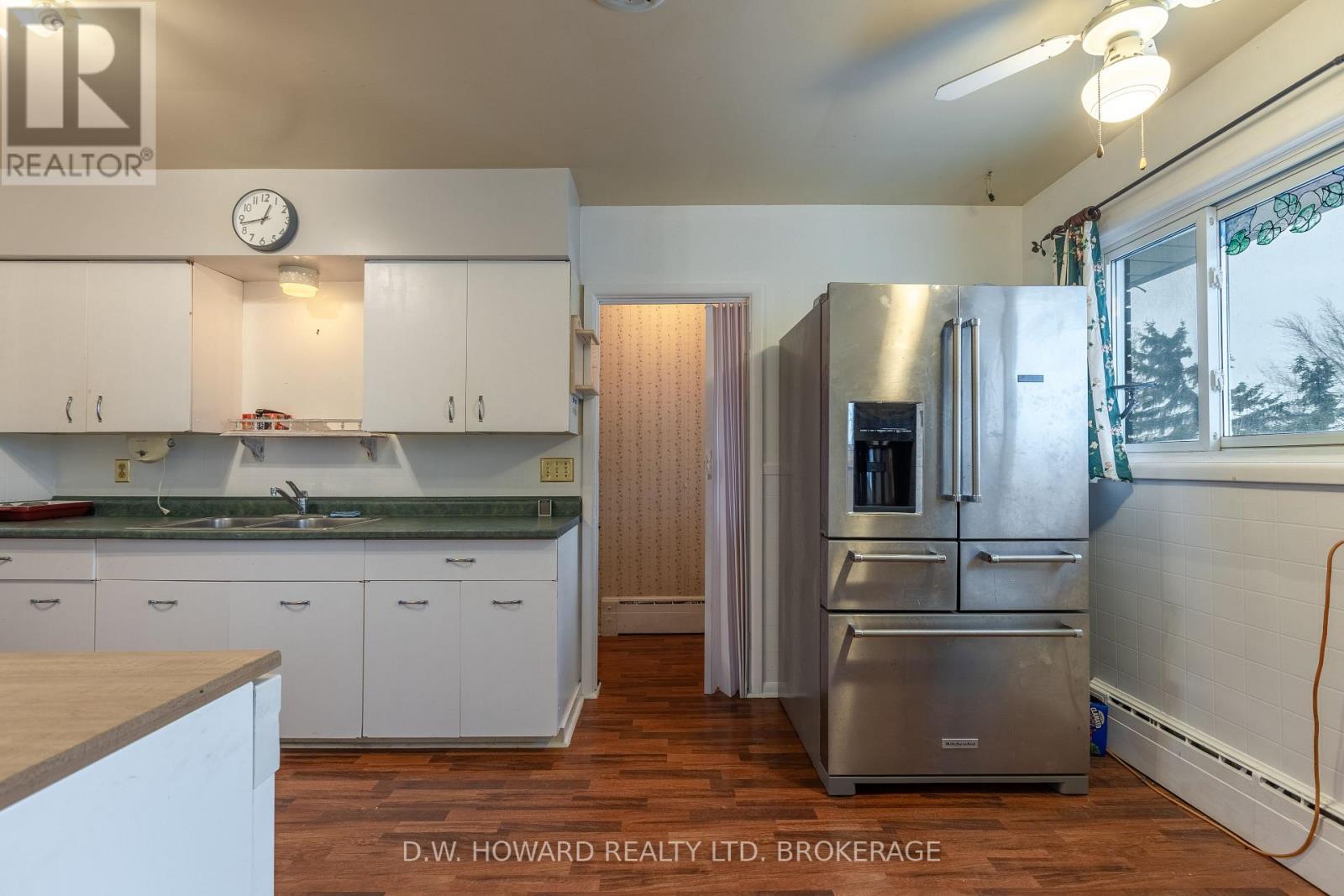 877 Killaly Street E, Port Colborne, Ontario  L3K 5V3 - Photo 17 - X12601168