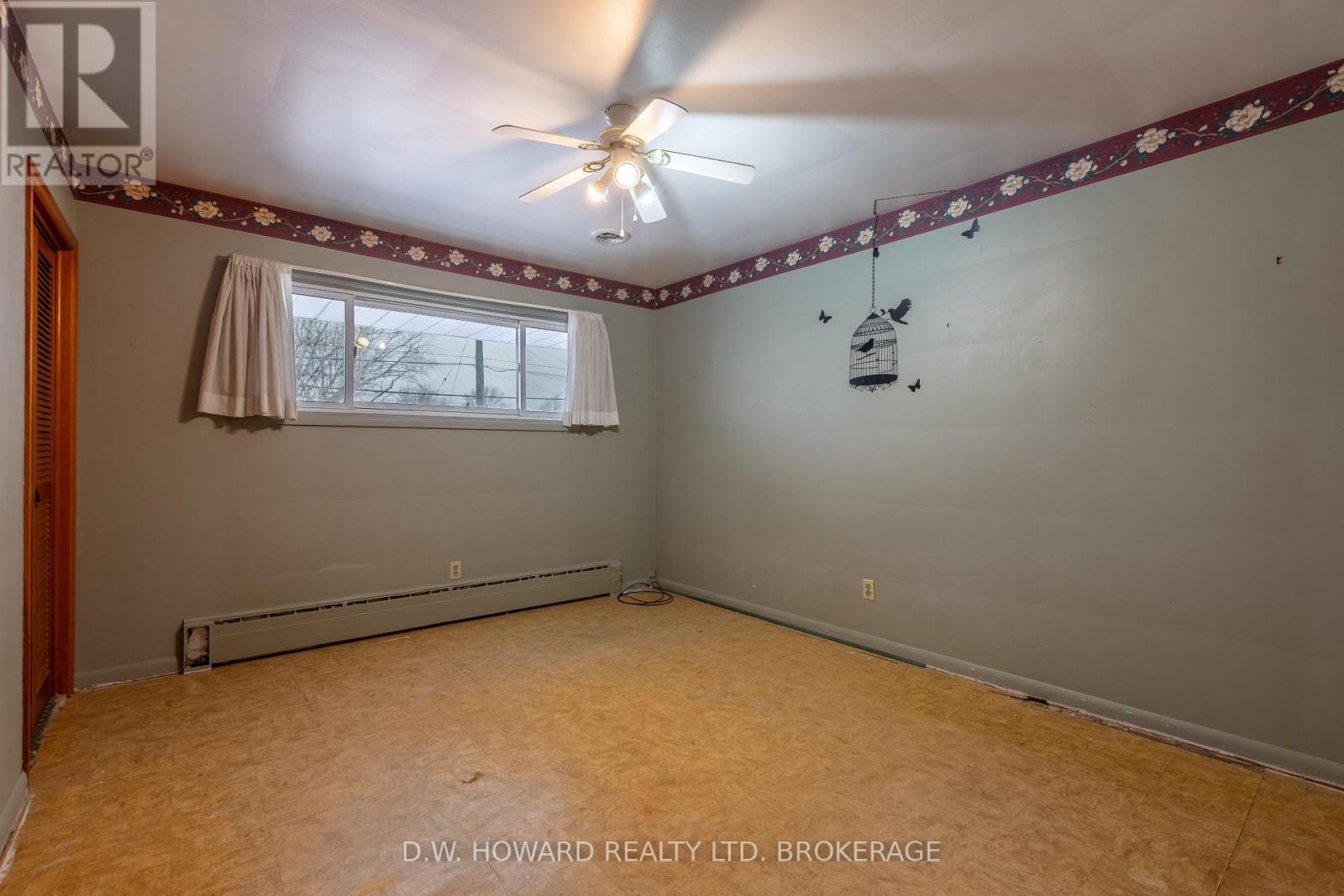 877 Killaly Street E, Port Colborne, Ontario  L3K 5V3 - Photo 22 - X12601168