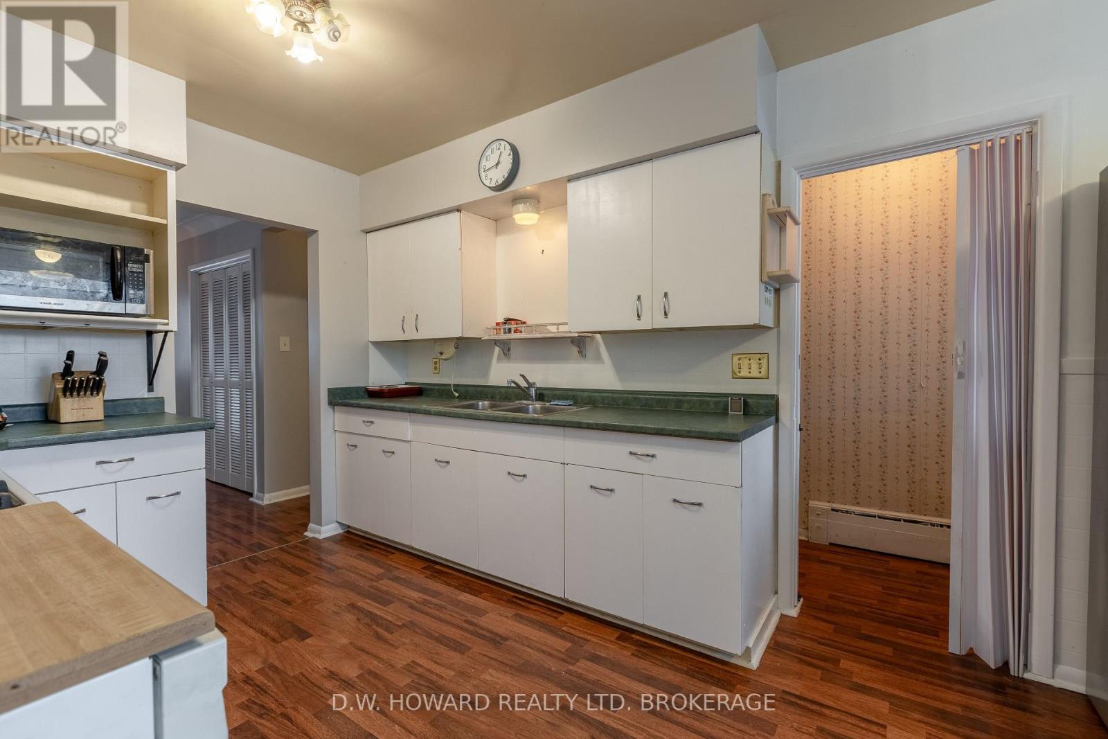 877 Killaly Street E, Port Colborne, Ontario  L3K 5V3 - Photo 19 - X12601168