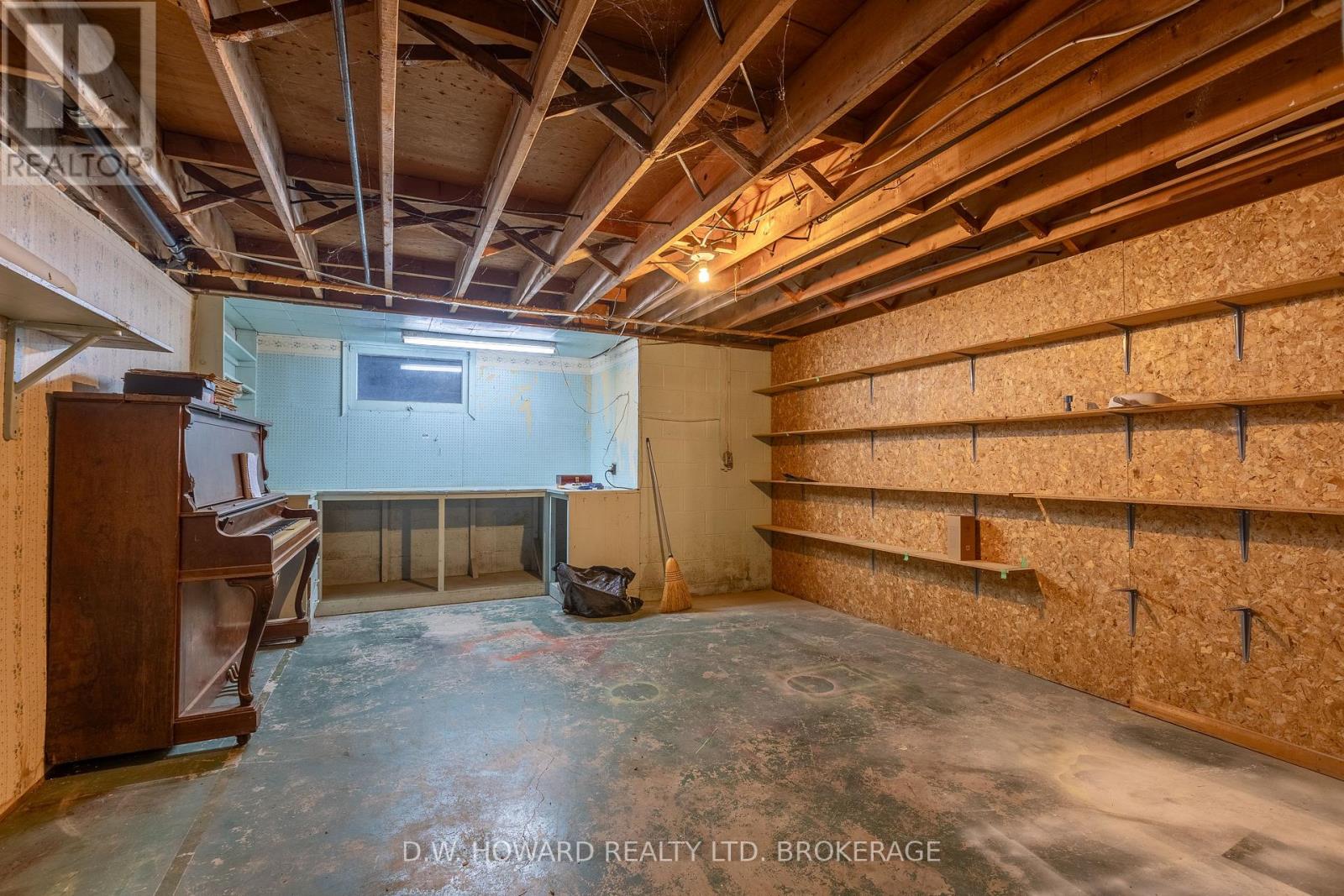 877 Killaly Street E, Port Colborne, Ontario  L3K 5V3 - Photo 33 - X12601168