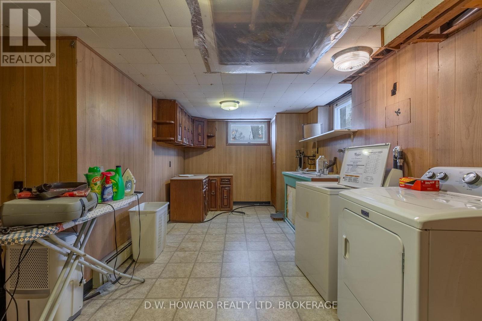 877 Killaly Street E, Port Colborne, Ontario  L3K 5V3 - Photo 32 - X12601168