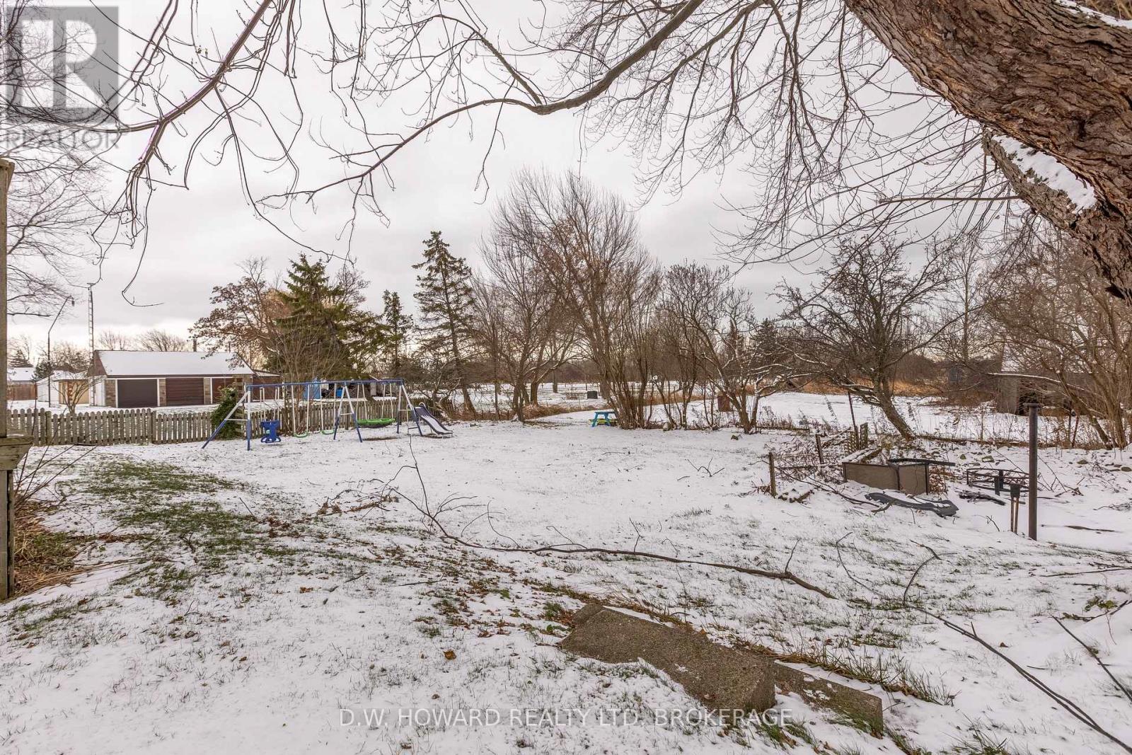 877 Killaly Street E, Port Colborne, Ontario  L3K 5V3 - Photo 36 - X12601168