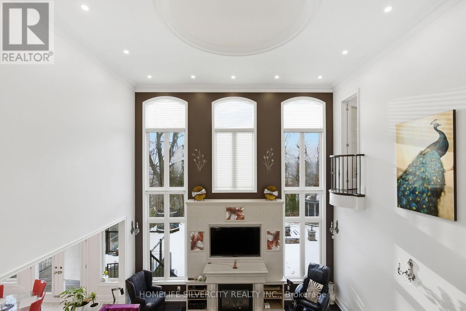 492 Rougemount Drive, Pickering, Ontario  L1W 2B9 - Photo 8 - E12671482