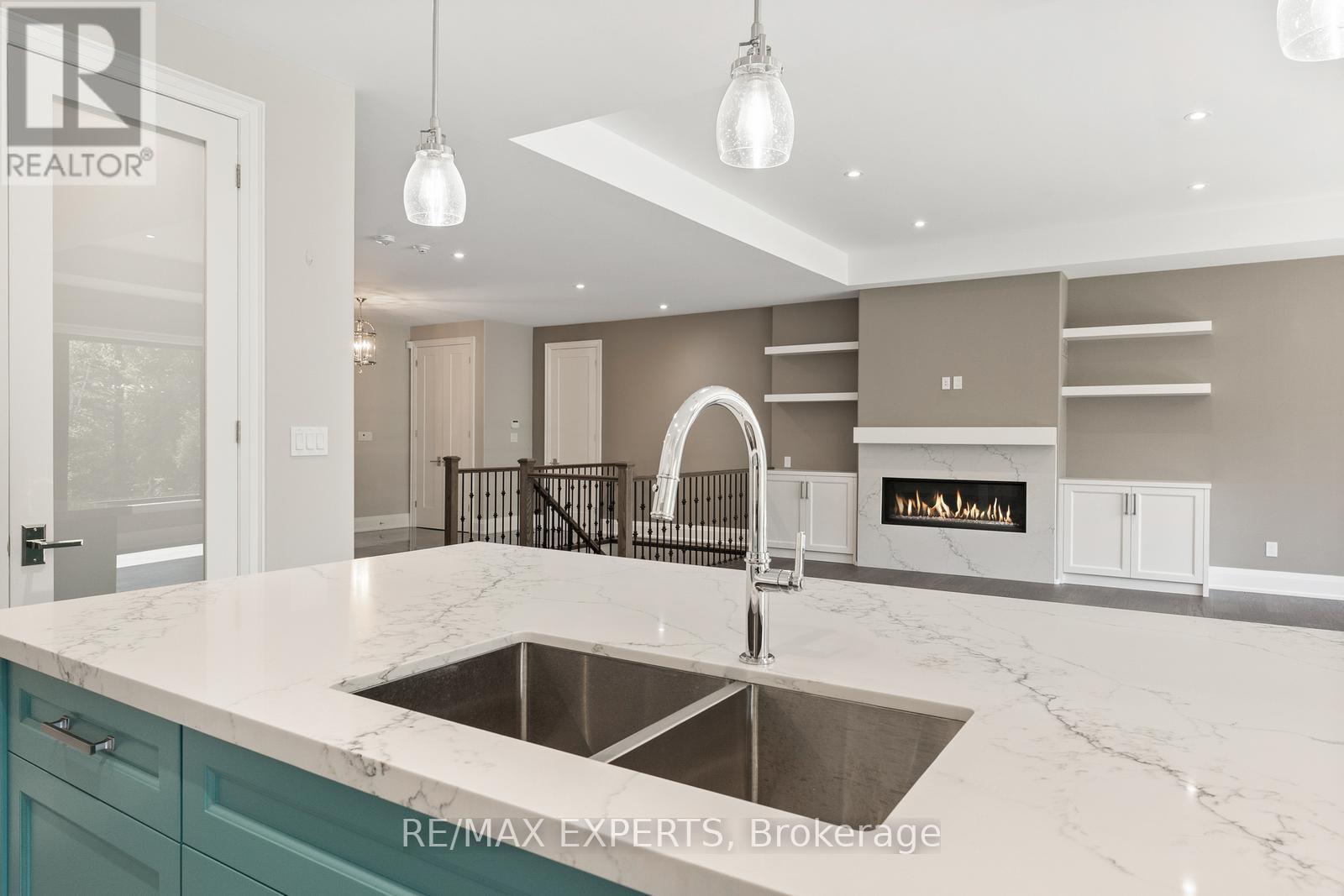 211 Pine Avenue, Caledon, Ontario  L7E 3S7 - Photo 15 - W12671548