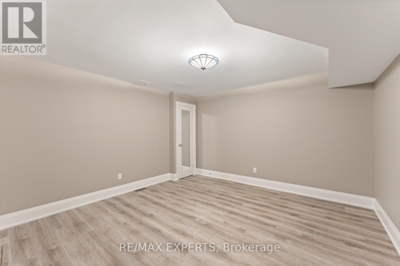 211 Pine Avenue, Caledon, Ontario  L7E 3S7 - Photo 41 - W12671548