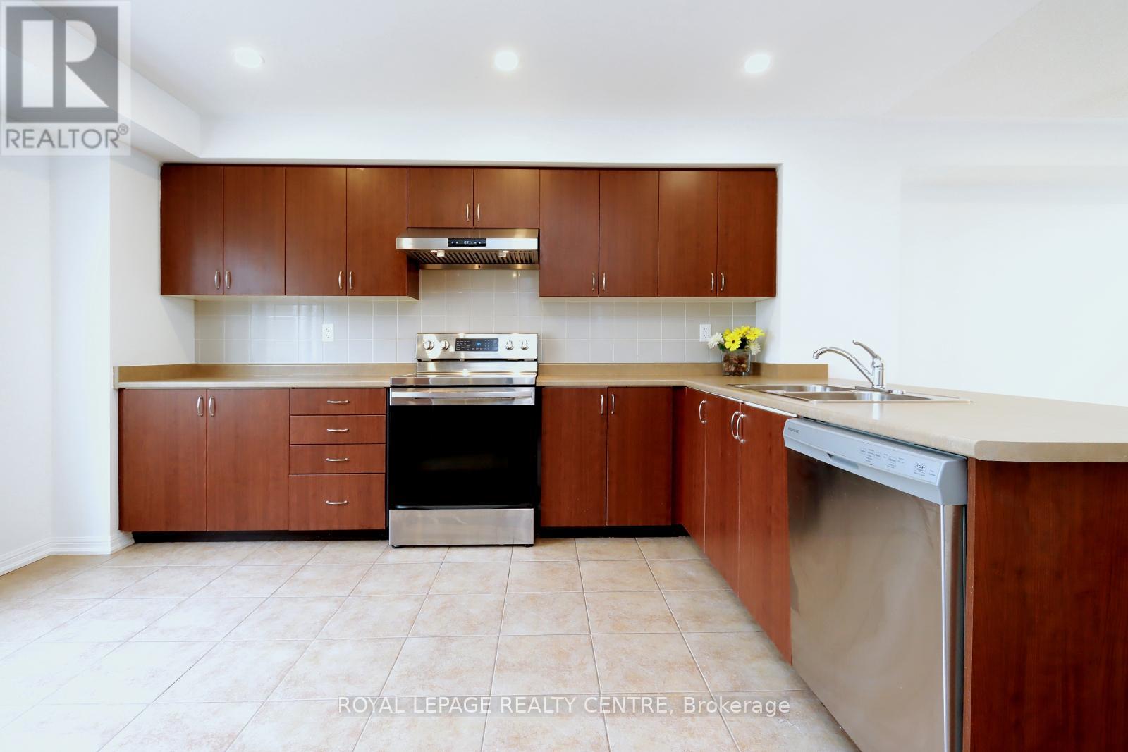 4 - 3135 Boxford Crescent, Mississauga, Ontario  L5M 0X1 - Photo 4 - W12671558