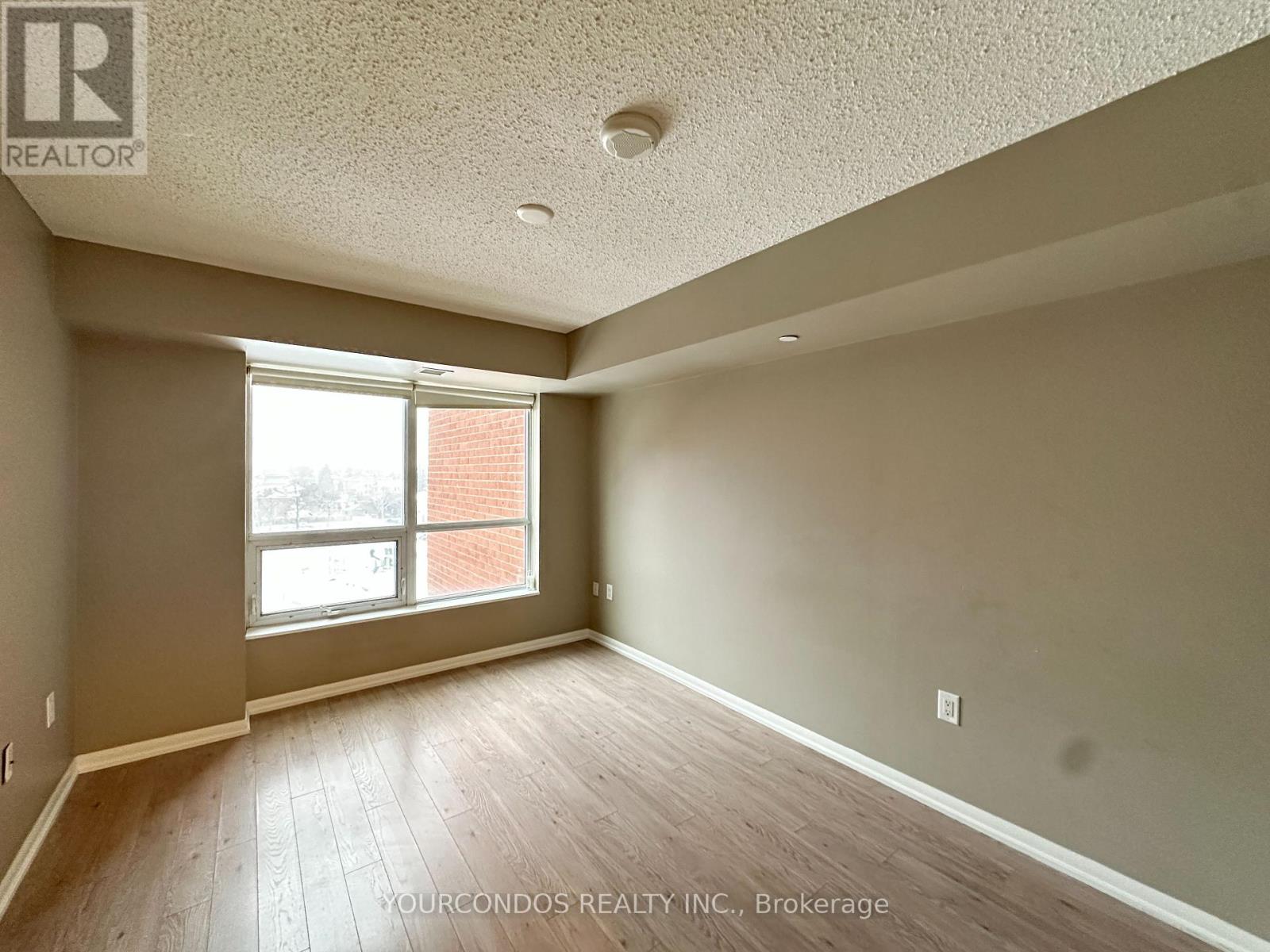 430 - 36 Via Bagnato, Toronto, Ontario  M6A 0B7 - Photo 6 - W12517506