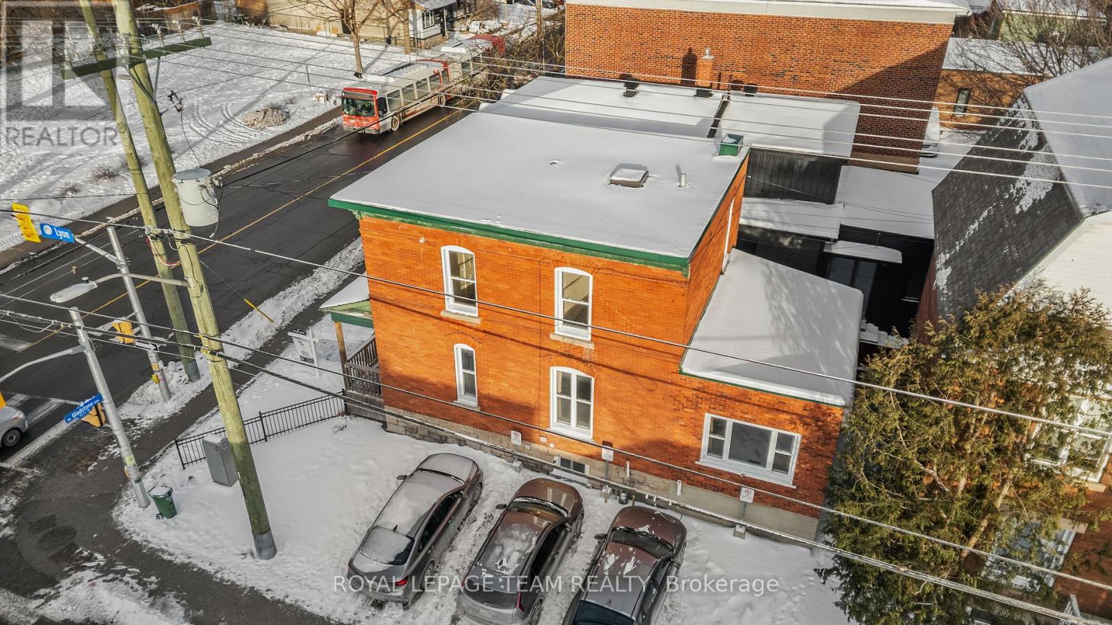 498 Gladstone Avenue, Ottawa, Ontario  K1R 5N8 - Photo 5 - X12671812