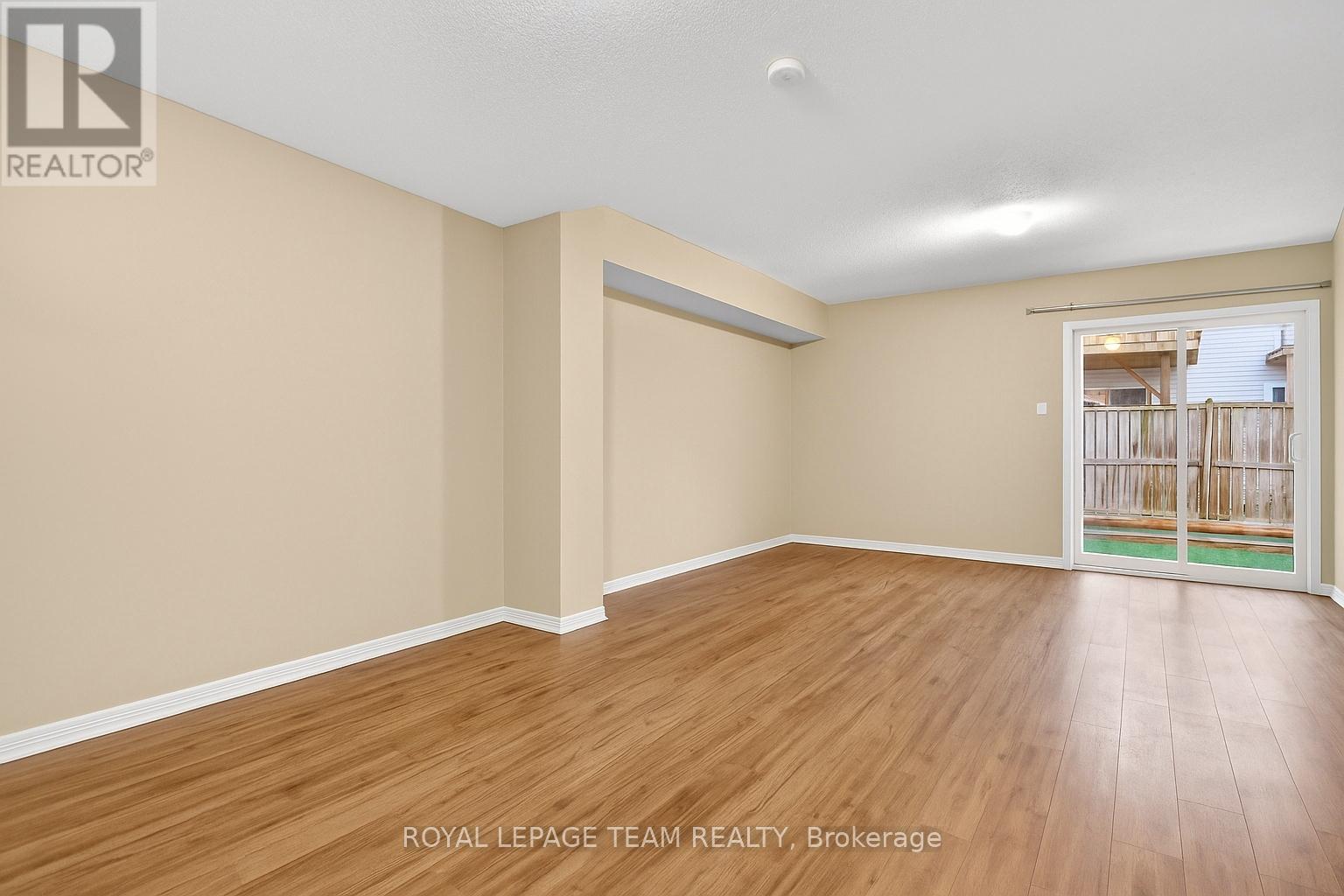 114 Wharhol Private, Ottawa, Ontario  K2H 1G6 - Photo 27 - X12671828