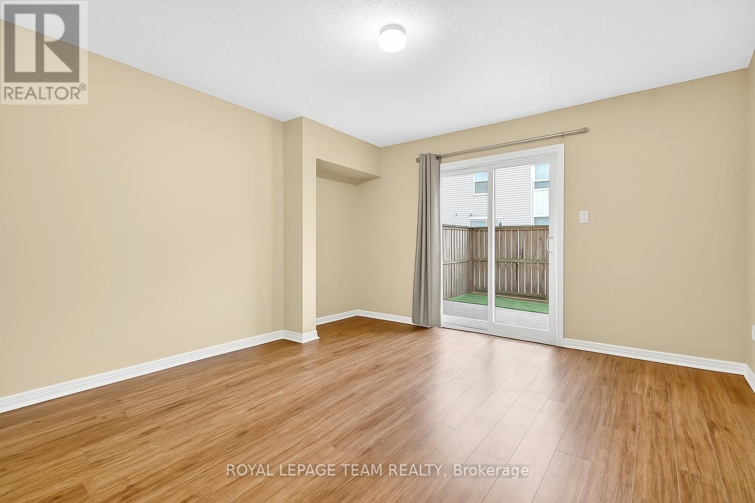 114 Wharhol Private, Ottawa, Ontario  K2H 1G6 - Photo 28 - X12671828