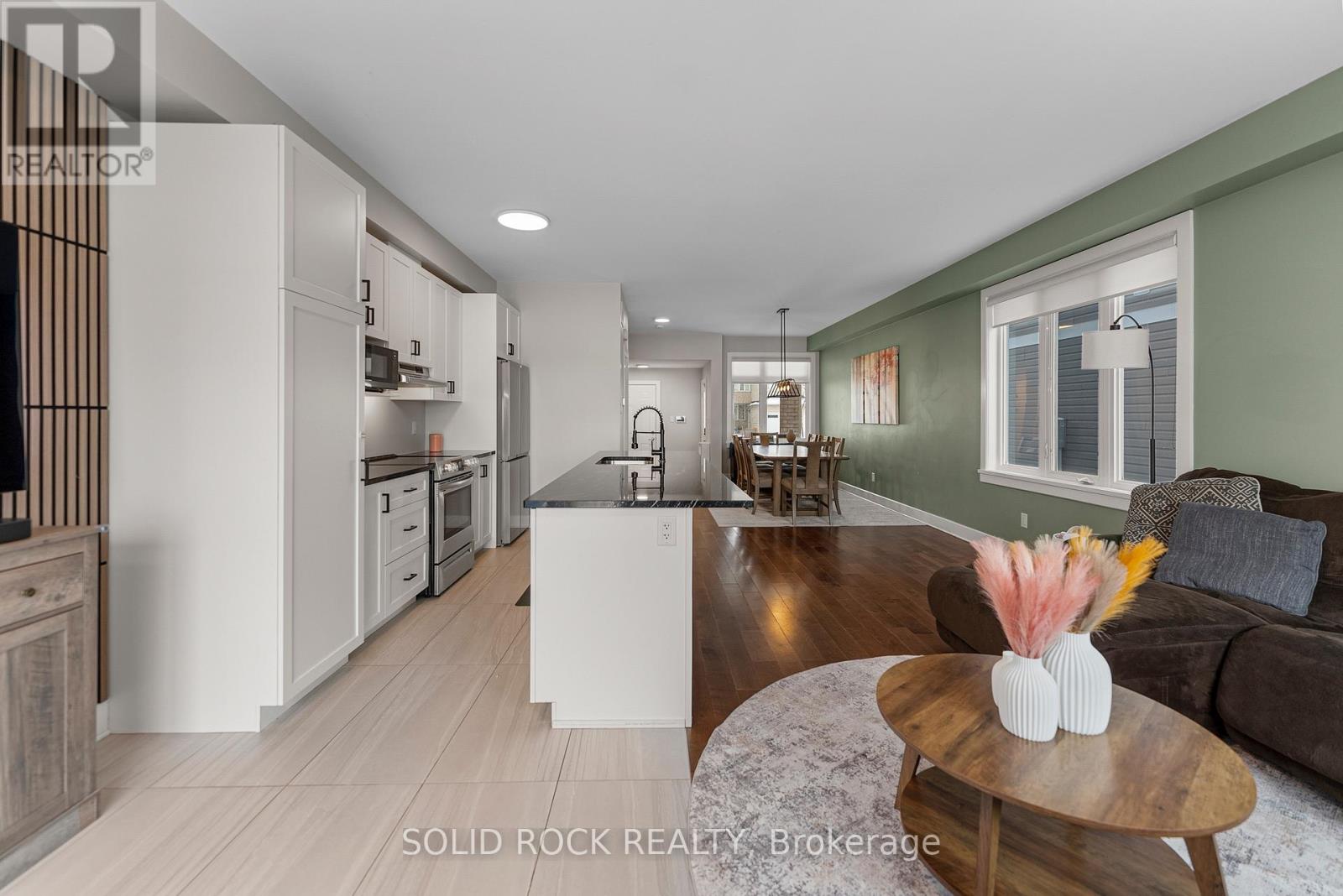 201 Bert Hall Street, Arnprior, Ontario  K7S 0H1 - Photo 13 - X12671842