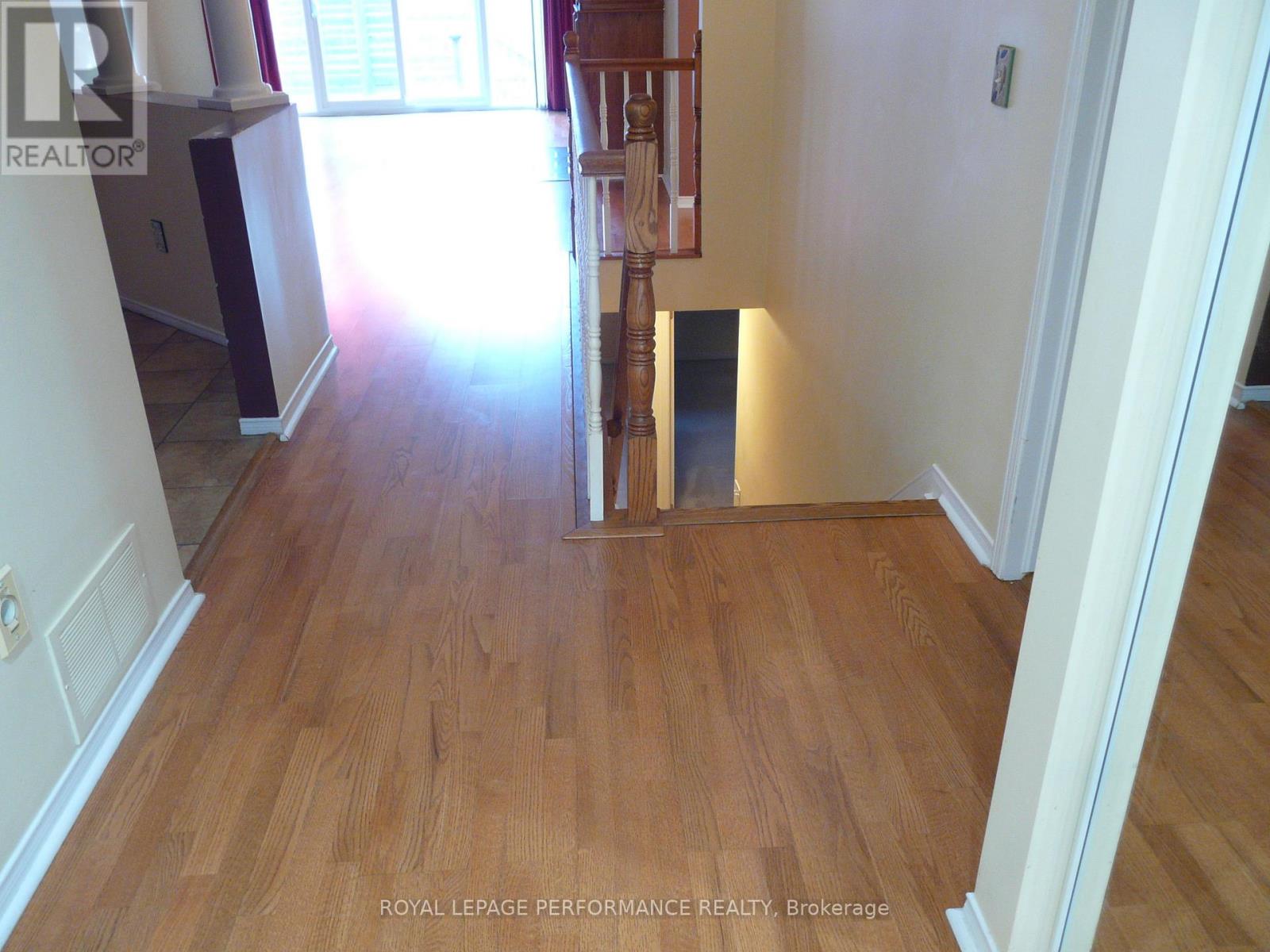 - - 1172 Foxborough Private, Ottawa, Ontario  K1J 1E2 - Photo 26 - X12671856