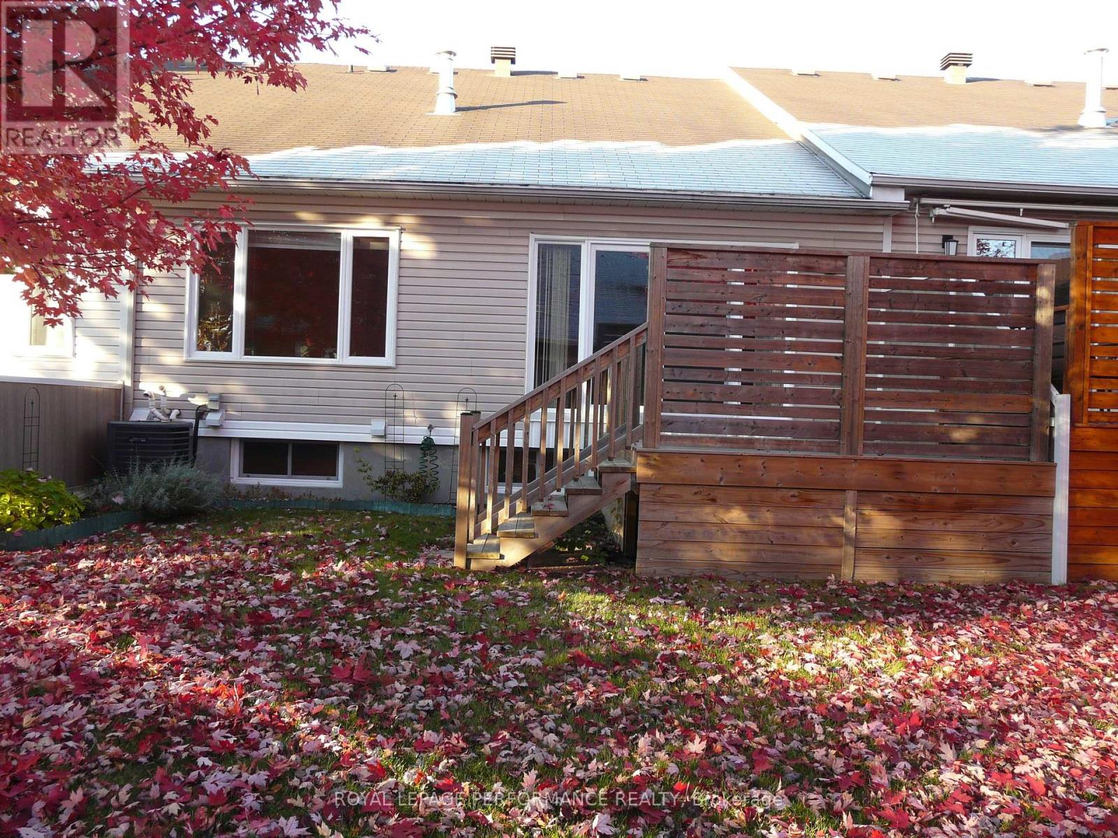 - - 1172 Foxborough Private, Ottawa, Ontario  K1J 1E2 - Photo 35 - X12671856