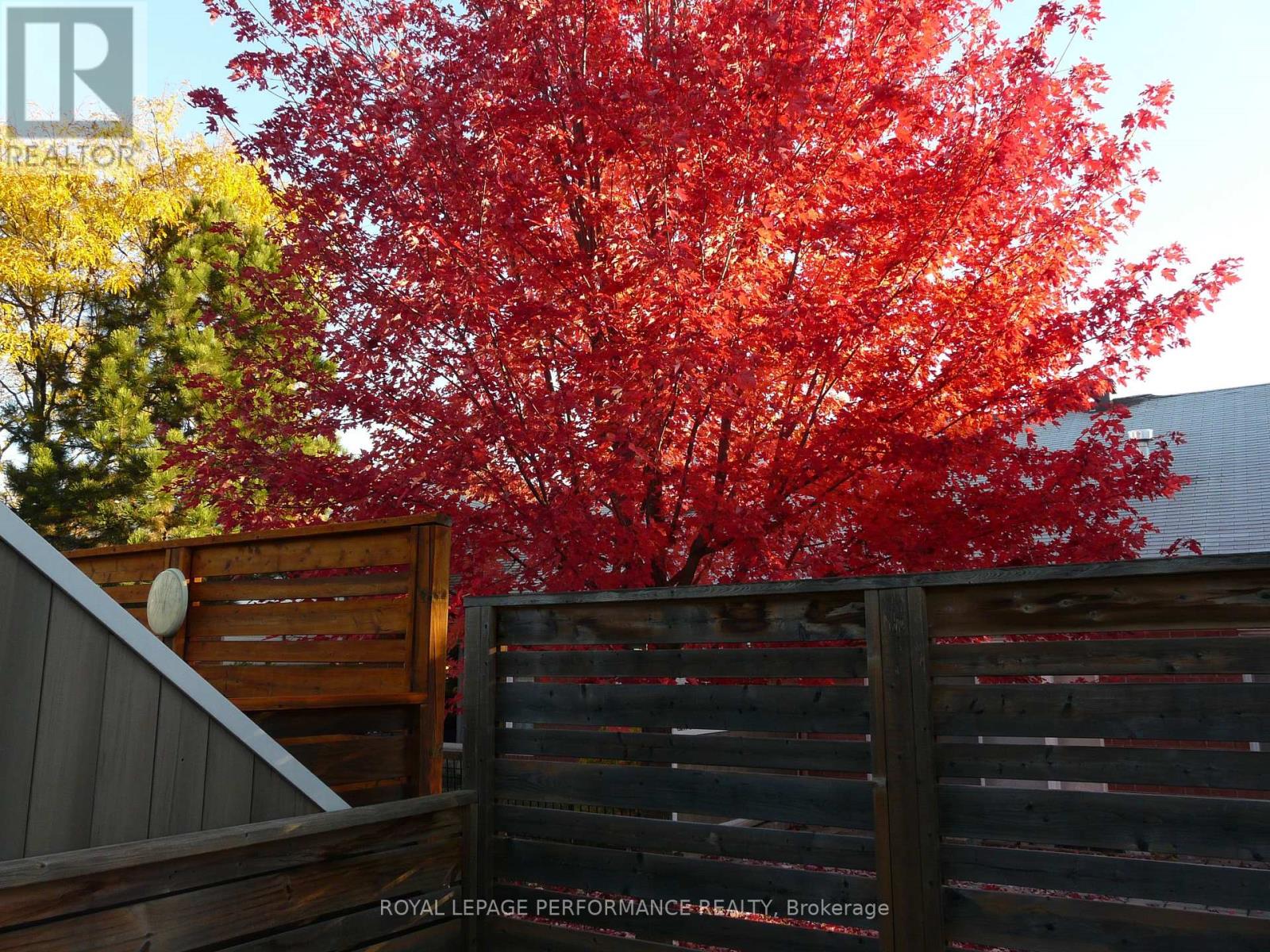 - - 1172 Foxborough Private, Ottawa, Ontario  K1J 1E2 - Photo 37 - X12671856