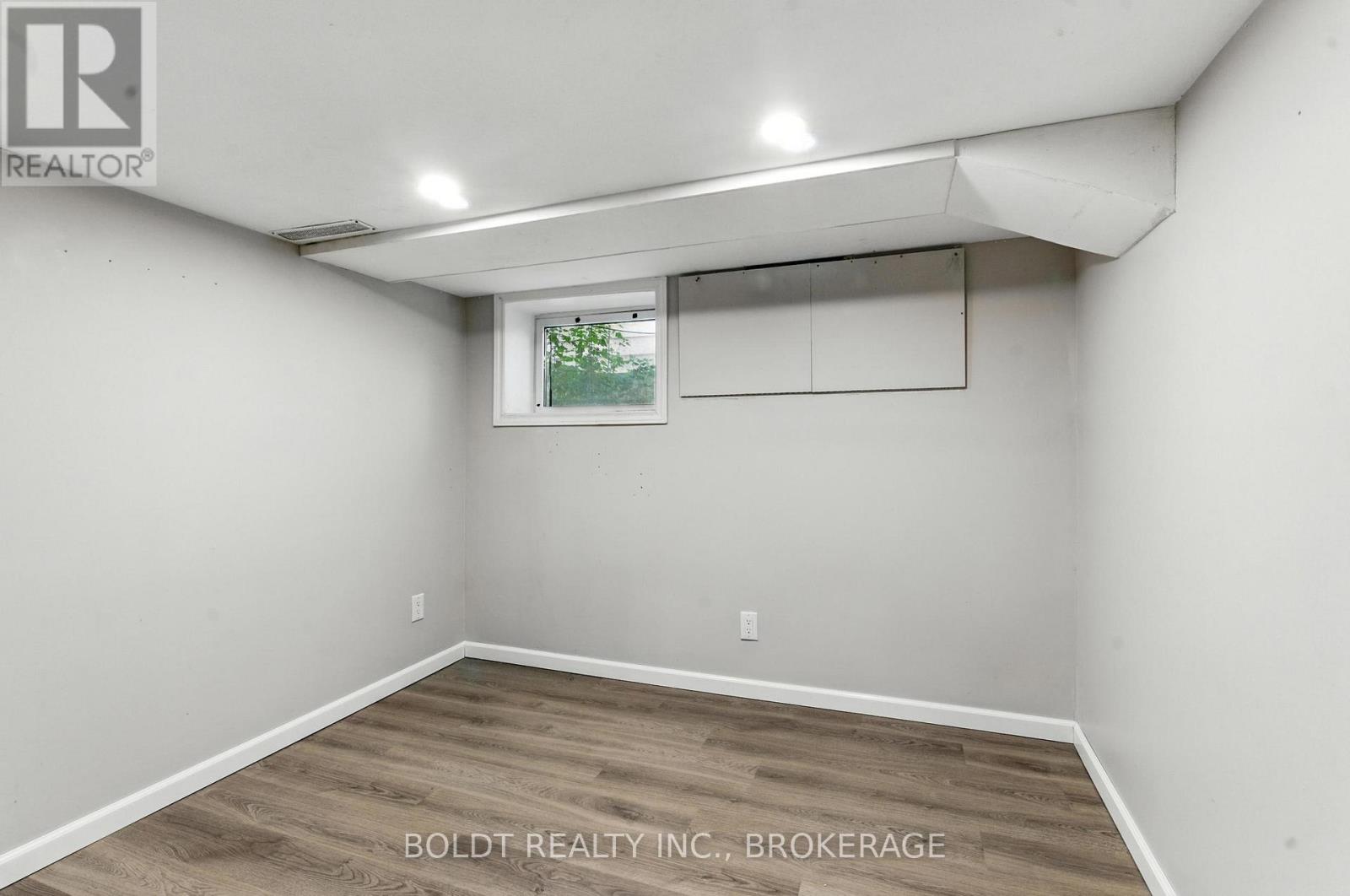 63 Permilla Street, St. Catharines, Ontario  L2S 2G4 - Photo 36 - X12671760