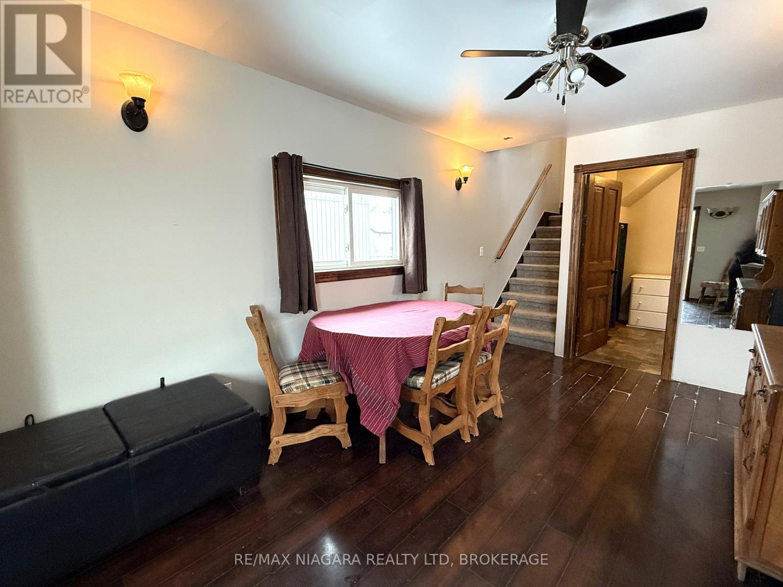 351 Brock Street, Fort Erie (Central), Ontario  L2A 2X4 - Photo 5 - X12671864