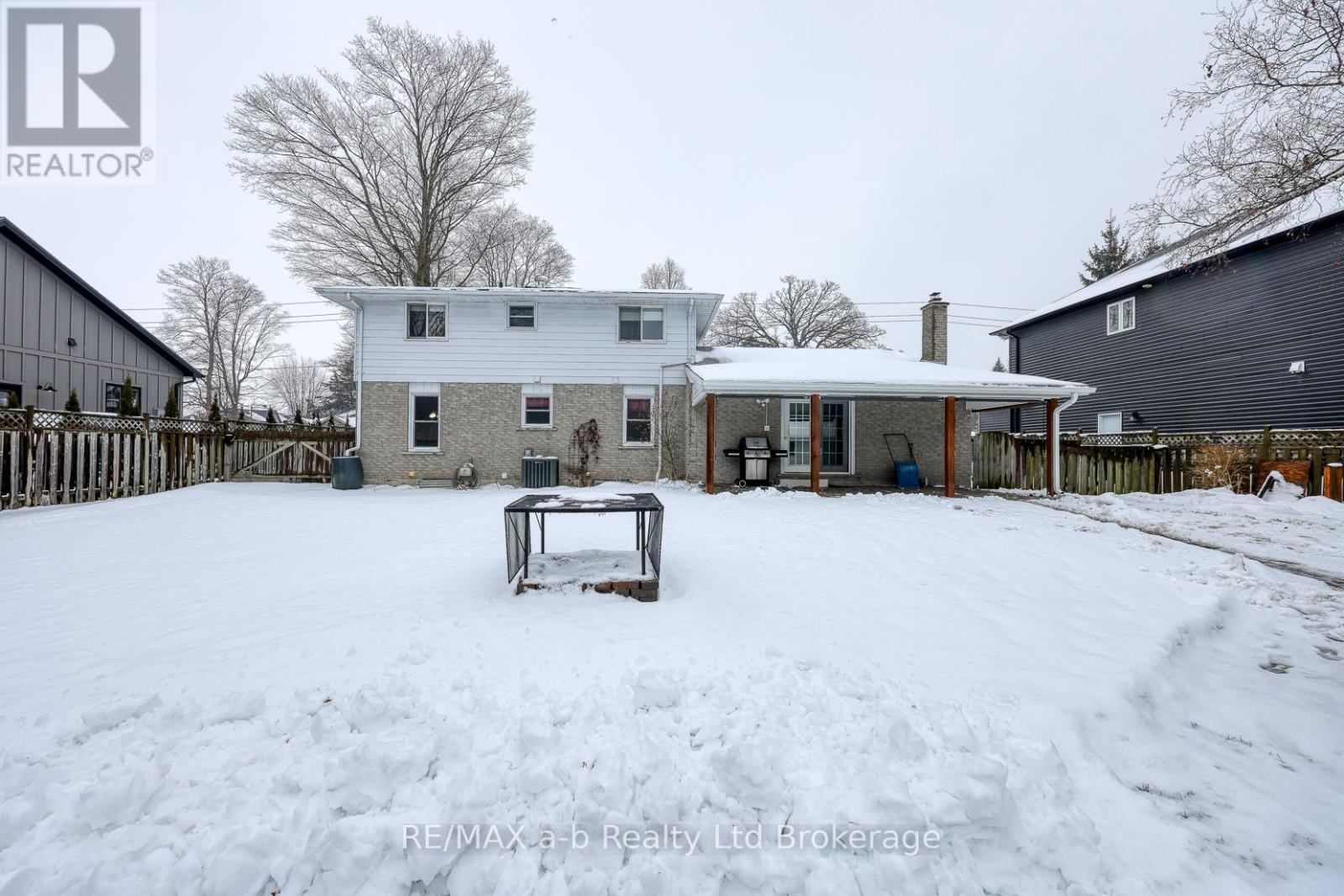 251 King Street E, Ingersoll, Ontario  N5C 1H4 - Photo 16 - X12671774