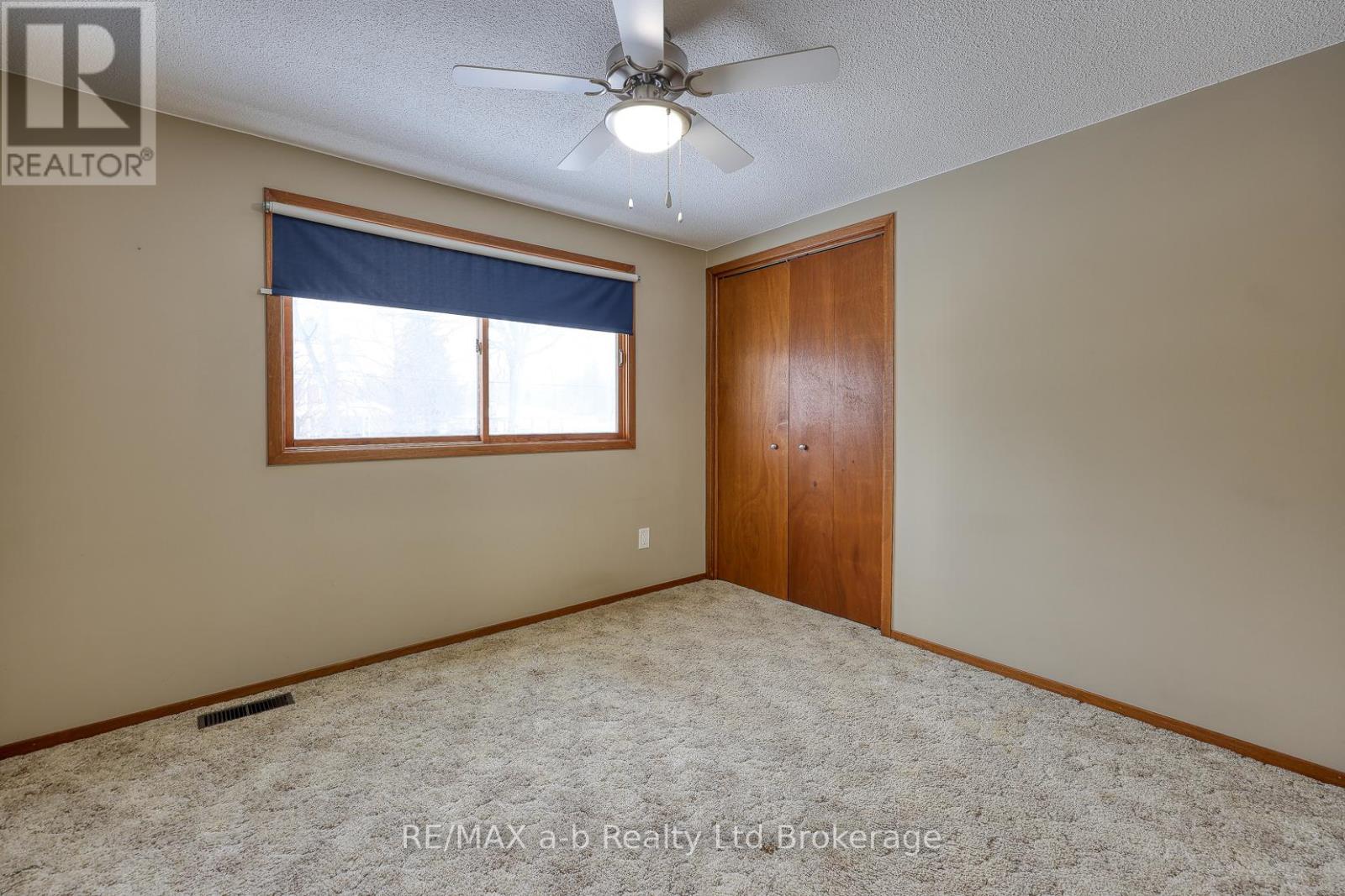 251 King Street E, Ingersoll, Ontario  N5C 1H4 - Photo 34 - X12671774