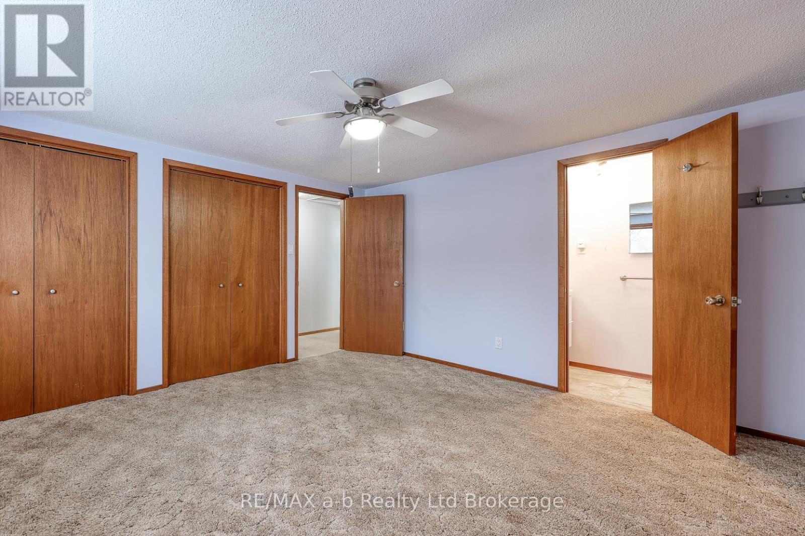 251 King Street E, Ingersoll, Ontario  N5C 1H4 - Photo 35 - X12671774