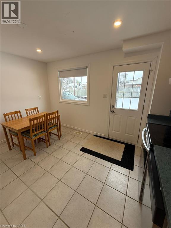 16 Courtland Avenue Unit# Lower, Hamilton, Ontario  L9C 5Z2 - Photo 1 - 40796615