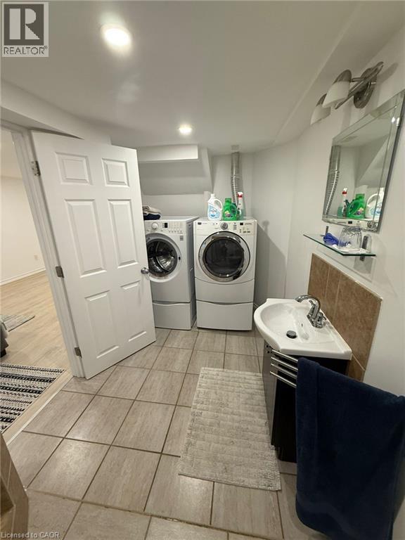 16 Courtland Avenue Unit# Lower, Hamilton, Ontario  L9C 5Z2 - Photo 8 - 40796615