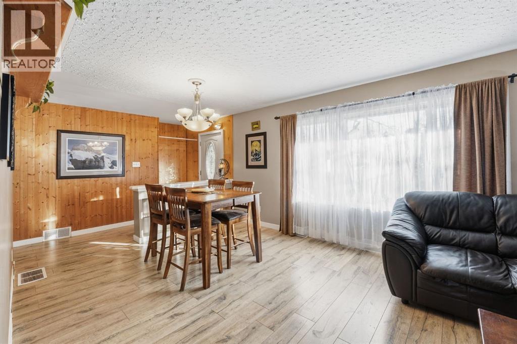 74 Mcrae Street E, Okotoks, Alberta  T1S 1J6 - Photo 12 - A2261407