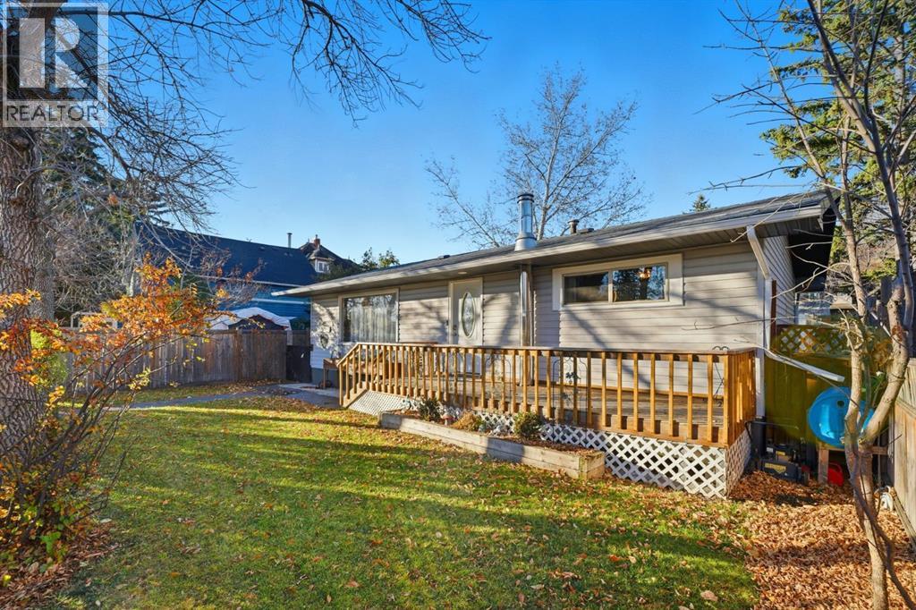 74 Mcrae Street E, Okotoks, Alberta  T1S 1J6 - Photo 2 - A2261407