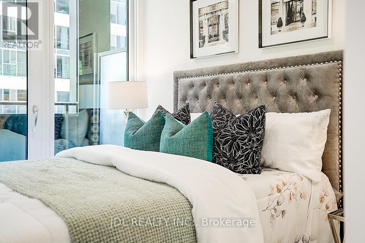 202 Se - 60 Princess Street, Toronto, Ontario  M5A 2C7 - Photo 25 - C12671652