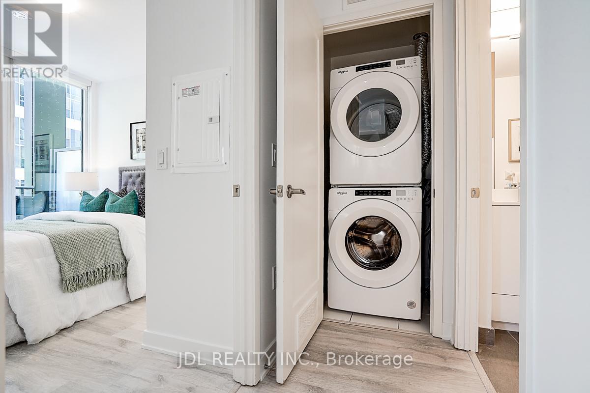 202 Se - 60 Princess Street, Toronto, Ontario  M5A 2C7 - Photo 31 - C12671652